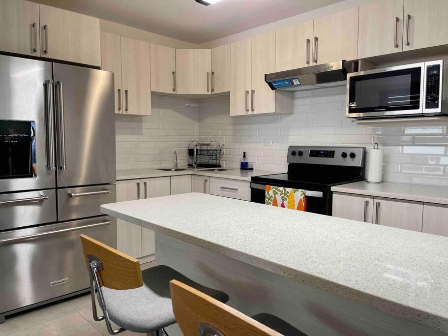 Lovely 2 Bedroom Rental Unit With Free Parking Guatemala Exterior foto